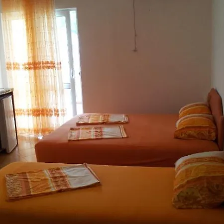 Vila Smilja Konukevi Podgoriçe