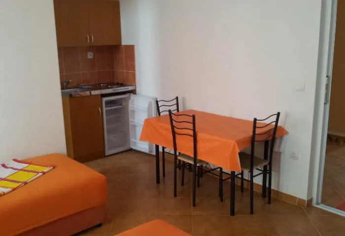 Vila Smilja * Podgorica